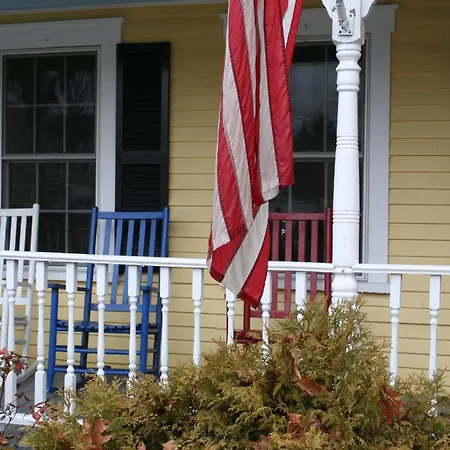 Kearsarge Inn-3
