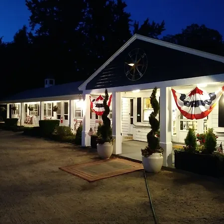 Starlight Lodge North Conway-2